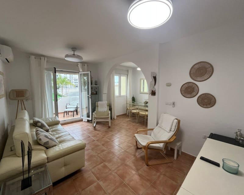 2 soveværelse Lejlighed til salg i Villamartin med swimmingpool garage - € 189.000 (Ref: 9926407)