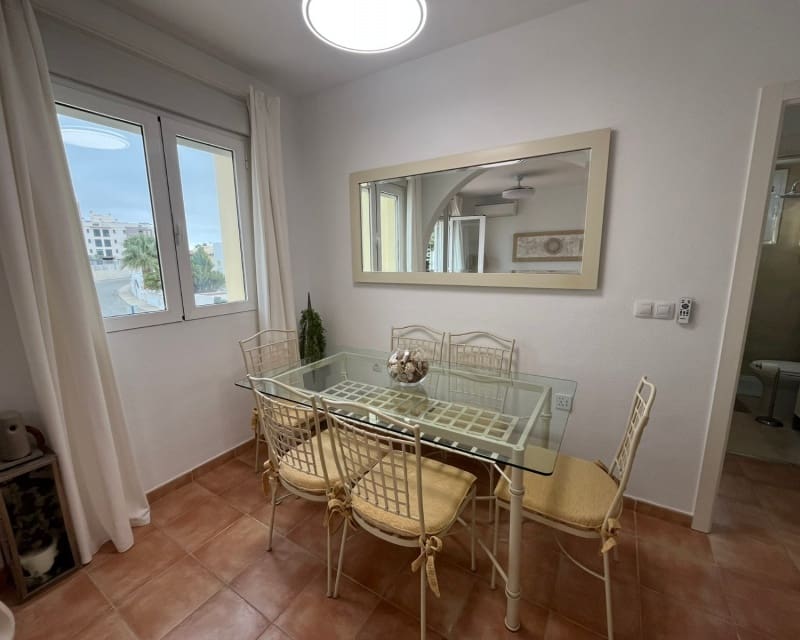 2 soveværelse Lejlighed til salg i Villamartin med swimmingpool garage - € 189.000 (Ref: 9926407)