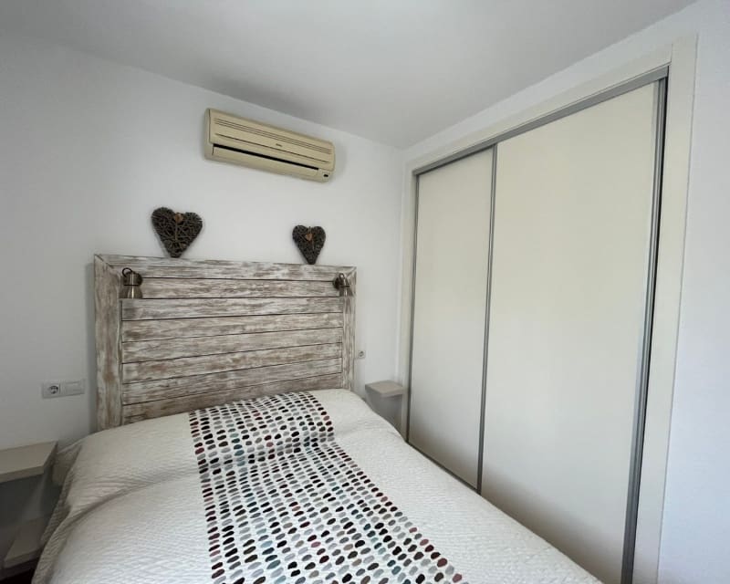 2 soveværelse Lejlighed til salg i Villamartin med swimmingpool garage - € 189.000 (Ref: 9926407)