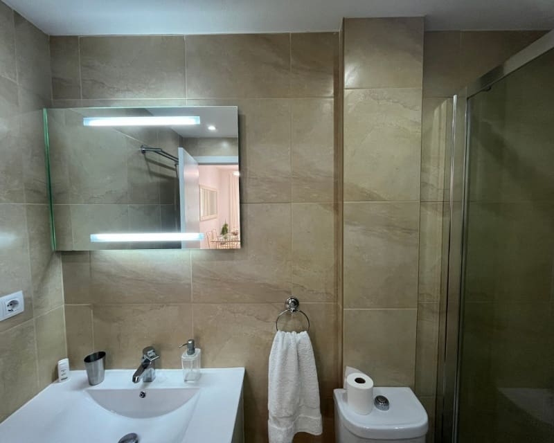2 soveværelse Lejlighed til salg i Villamartin med swimmingpool garage - € 189.000 (Ref: 9926407)