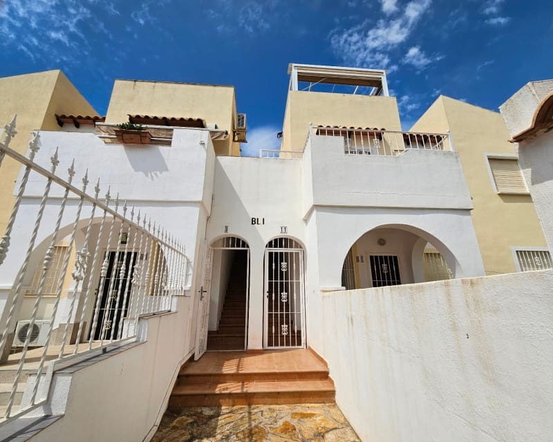 2 soveværelse Lejlighed til salg i Villamartin med swimmingpool garage - € 189.000 (Ref: 9926407)