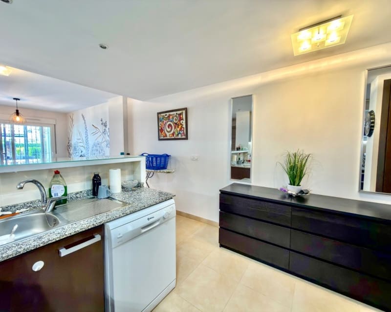 2 sypialnia Apartament na sprzedaż w Villamartin z basenem garażem - 235 000 € (Ref: 9926412)