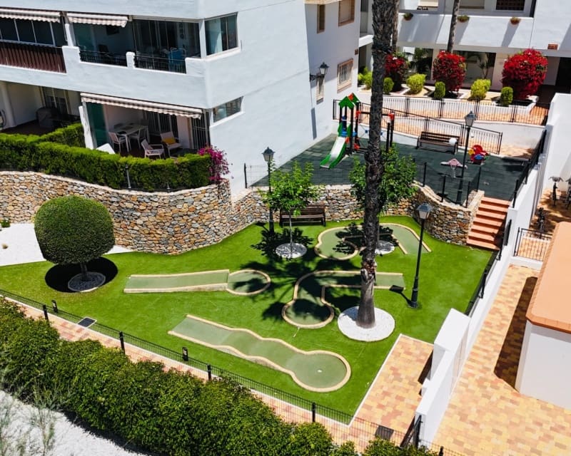 2 sypialnia Apartament na sprzedaż w Villamartin z basenem garażem - 235 000 € (Ref: 9926412)