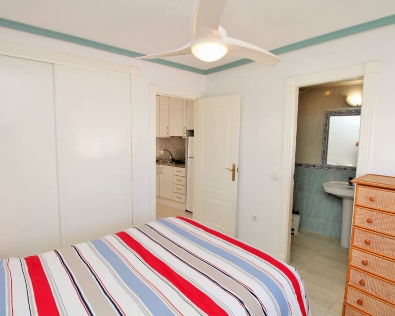 Bungalow de 1 habitación en Villamartin en venta - 109.000 € (Ref: 9926413)