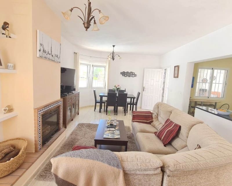 Chalet de 2 habitaciones en La Florida en venta con piscina garaje - 399.900 € (Ref: 9926414)