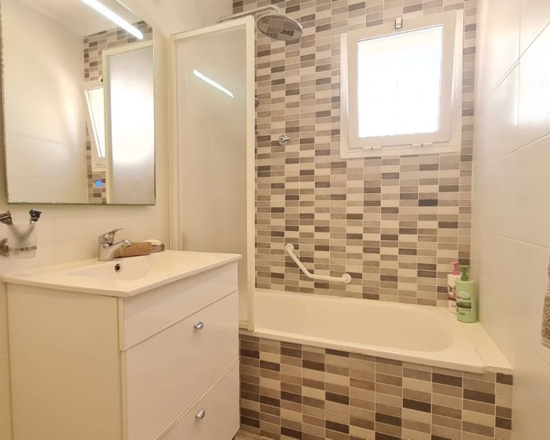 Chalet de 2 habitaciones en La Florida en venta con piscina garaje - 399.900 € (Ref: 9926414)