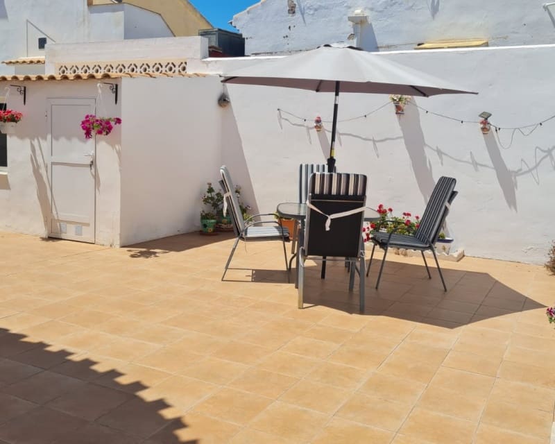 Chalet de 2 habitaciones en La Florida en venta con piscina garaje - 399.900 € (Ref: 9926414)
