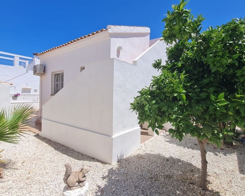 Chalet de 2 habitaciones en La Florida en venta con piscina garaje - 399.900 € (Ref: 9926414)