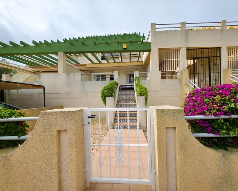 2 Zimmer Apartment zu verkaufen in Villamartin mit Pool Garage - 149.950 € (Ref: 9926415)