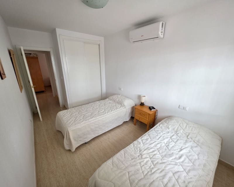 2 Zimmer Apartment zu verkaufen in Villamartin mit Pool Garage - 149.950 € (Ref: 9926415)