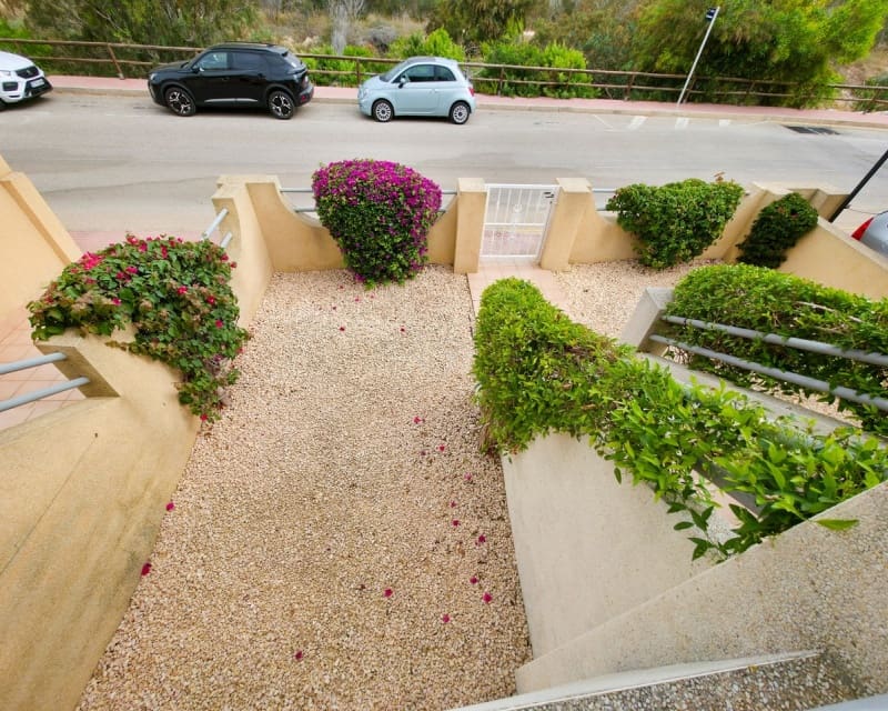 2 Zimmer Apartment zu verkaufen in Villamartin mit Pool Garage - 149.950 € (Ref: 9926415)