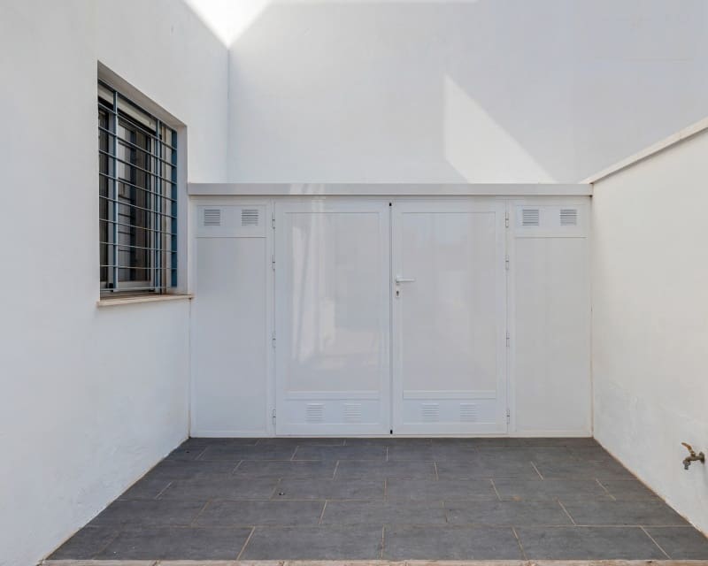 3 soveværelse Byhus til salg i Playa Flamenca med swimmingpool garage - € 329.000 (Ref: 9926418)