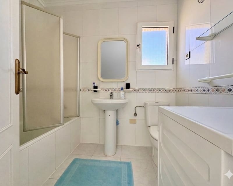 3 sovrum Lägenhet till salu i La Florida med pool - 179 000 € (Ref: 9926420)