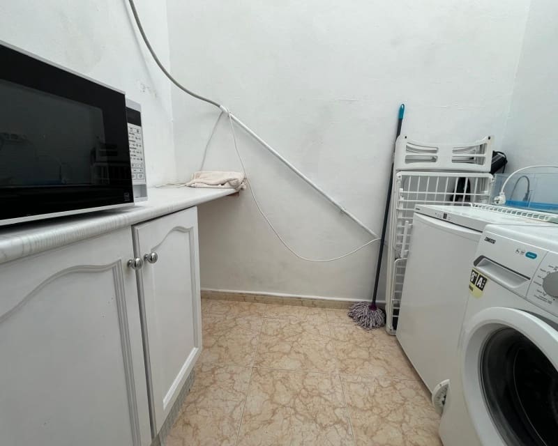 2 Zimmer Bungalow zu verkaufen in Orihuela Costa mit Pool Garage - 209.999 € (Ref: 9926421)