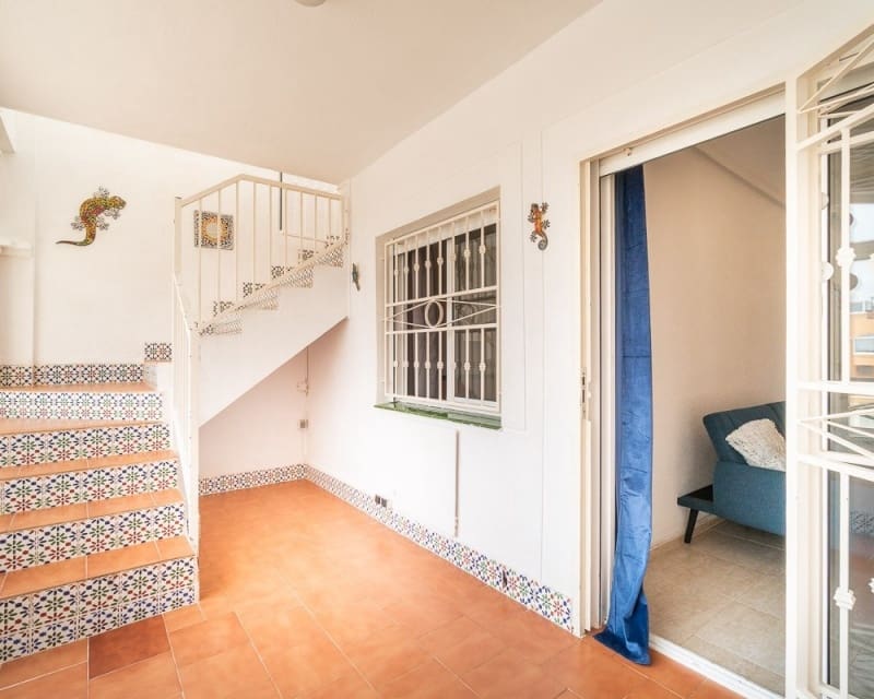 Apartamento de 2 habitaciones en Los Altos en venta con piscina - 150.000 € (Ref: 9926422)