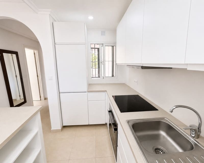 2 chambre Appartement à vendre à Villamartin avec piscine garage - 199 000 € (Ref: 9926424)