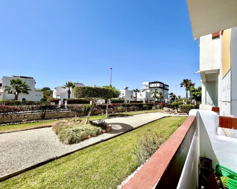 2 chambre Appartement à vendre à Villamartin avec piscine garage - 199 000 € (Ref: 9926424)