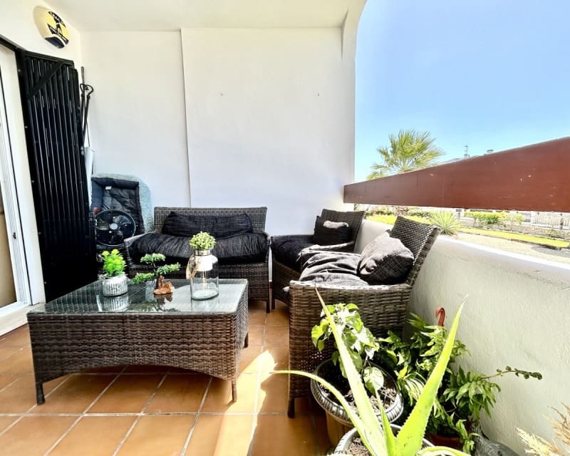 2 chambre Appartement à vendre à Villamartin avec piscine garage - 199 000 € (Ref: 9926424)