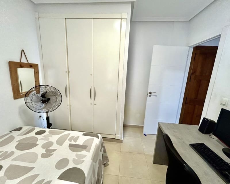 2 chambre Appartement à vendre à Villamartin avec piscine garage - 199 000 € (Ref: 9926424)