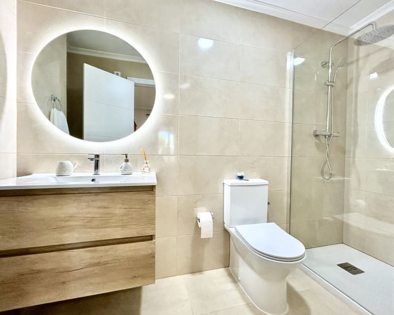 2 chambre Appartement à vendre à Villamartin avec piscine garage - 199 000 € (Ref: 9926424)