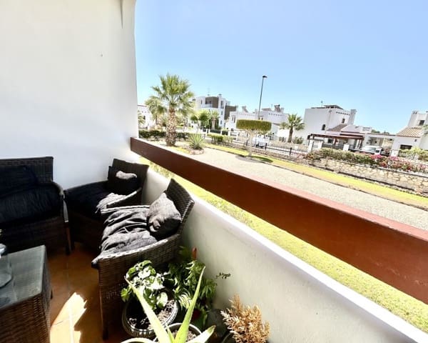 2 chambre Appartement à vendre à Villamartin, Orihuela avec piscine garage - 199 000 € (Ref: 9926424)