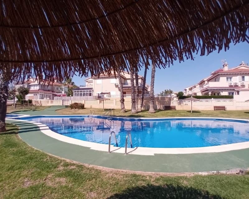 2 bedroom Apartment for sale in Playa Flamenca with pool - € 190,000 (Ref: 9926425)