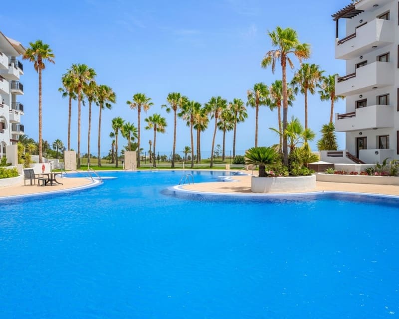 1 slaapkamer Appartement te koop in Los Alcazares met zwembad garage - € 139.000 (Ref: 9926427)