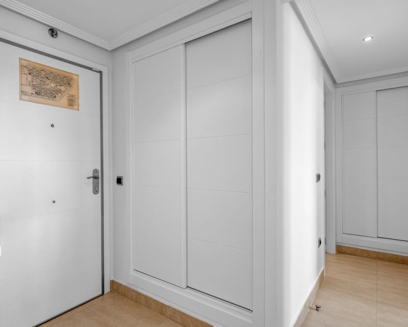 1 slaapkamer Appartement te koop in Los Alcazares met zwembad garage - € 139.000 (Ref: 9926427)