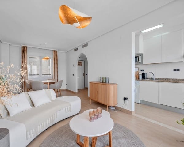 1 slaapkamer Appartement te koop in Centro, Los Alcázares met zwembad garage - € 139.000 (Ref: 9926427)
