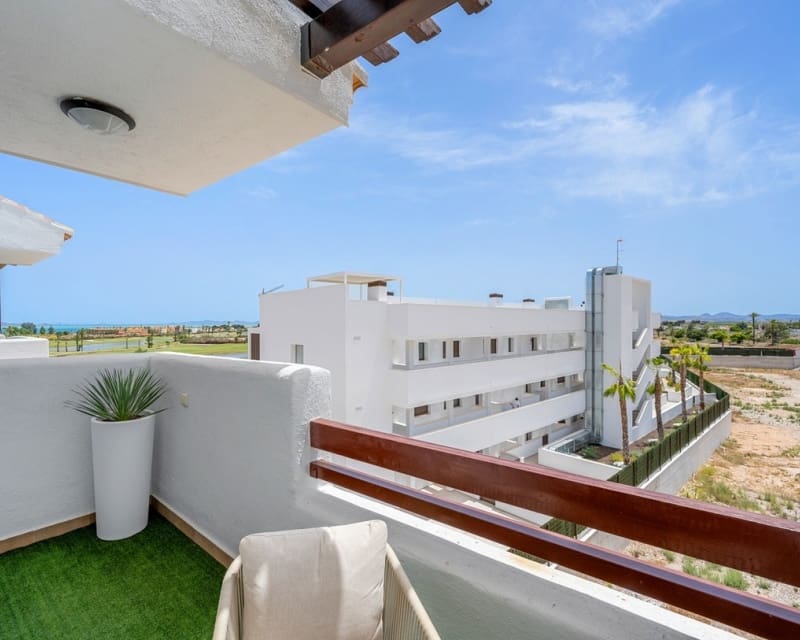 1 slaapkamer Appartement te koop in Los Alcazares met zwembad garage - € 139.000 (Ref: 9926427)
