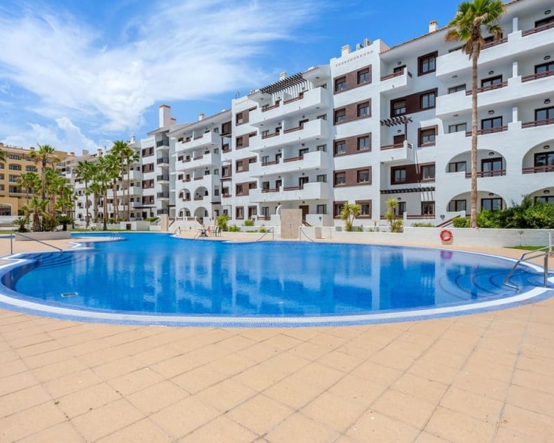 1 slaapkamer Appartement te koop in Los Alcazares met zwembad garage - € 139.000 (Ref: 9926427)