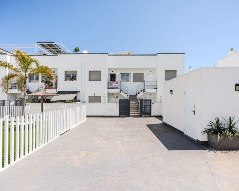 2 soveværelse Lejlighed til salg i Torre de la Horadada med swimmingpool - € 224.000 (Ref: 9926428)
