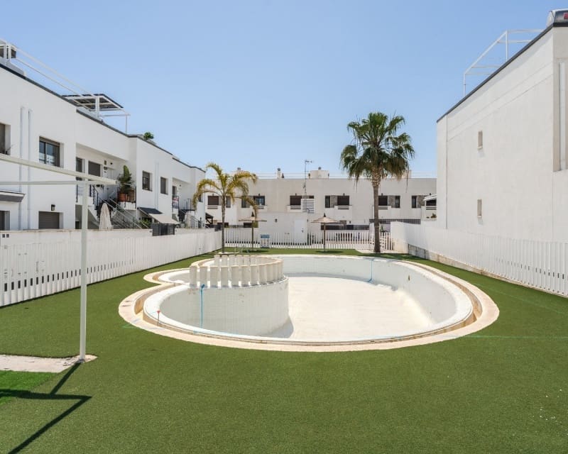 2 soveværelse Lejlighed til salg i Torre de la Horadada med swimmingpool - € 224.000 (Ref: 9926428)
