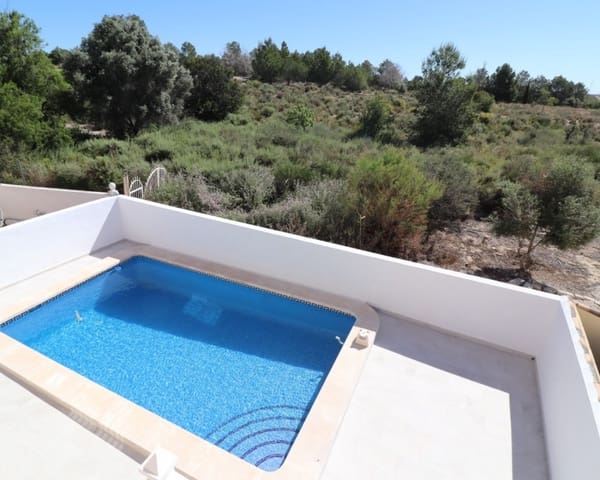 3 slaapkamer Villa te koop in San Miguel de Salinas met zwembad garage - € 259.950 (Ref: 9926430)