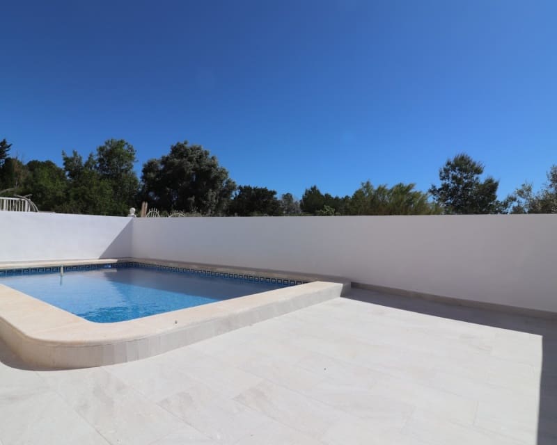 3 slaapkamer Villa te koop in San Miguel de Salinas met zwembad garage - € 259.950 (Ref: 9926430)