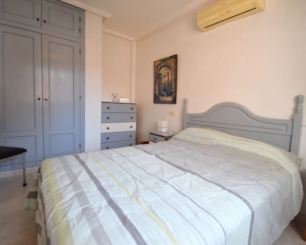 2 chambre Appartement à vendre à Playa Flamenca, Orihuela avec piscine - 169 900 € (Ref: 9926431)