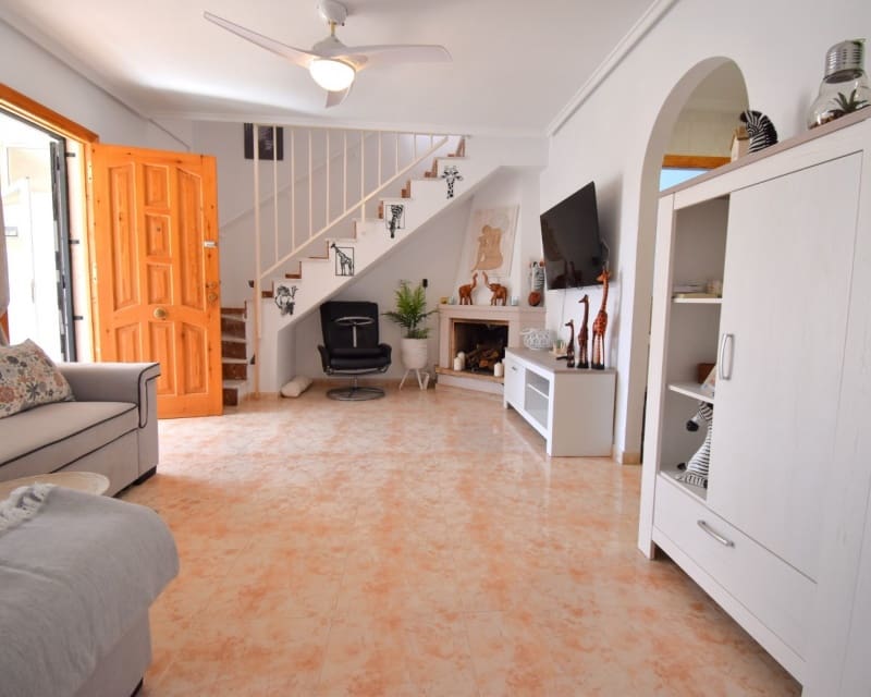 2 soveværelse Villa til salg i Playa Flamenca med swimmingpool garage - € 225.000 (Ref: 9926432)