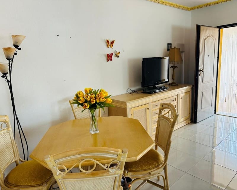 3 Zimmer Villa zu verkaufen in Los Montesinos mit Pool - 179.000 € (Ref: 9926435)