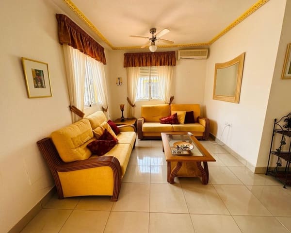 3 Zimmer Villa zu verkaufen in Los Montesinos mit Pool - 179.000 € (Ref: 9926435)