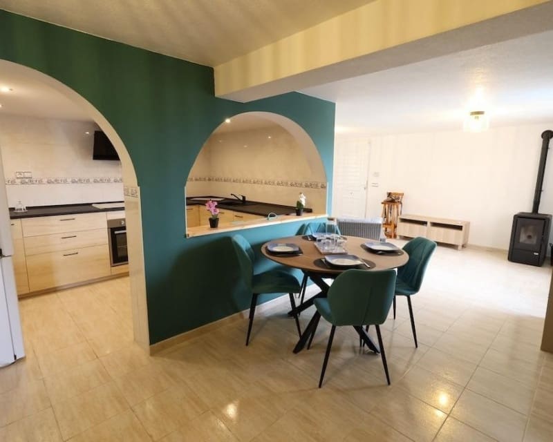 5 sypialnia Willa na sprzedaż w Villamartin z basenem garażem - 385 000 € (Ref: 9926436)
