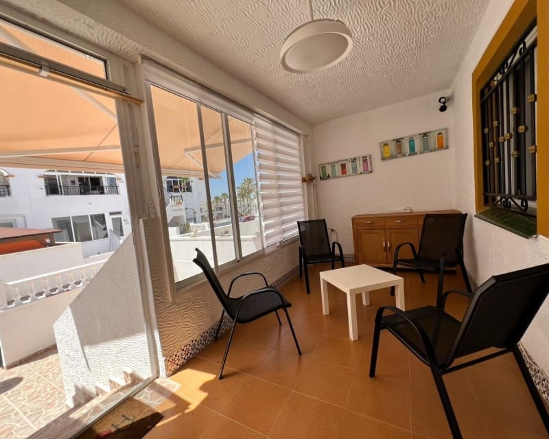 2 slaapkamer Appartement te koop in Los Montesinos met zwembad - € 125.000 (Ref: 9926437)