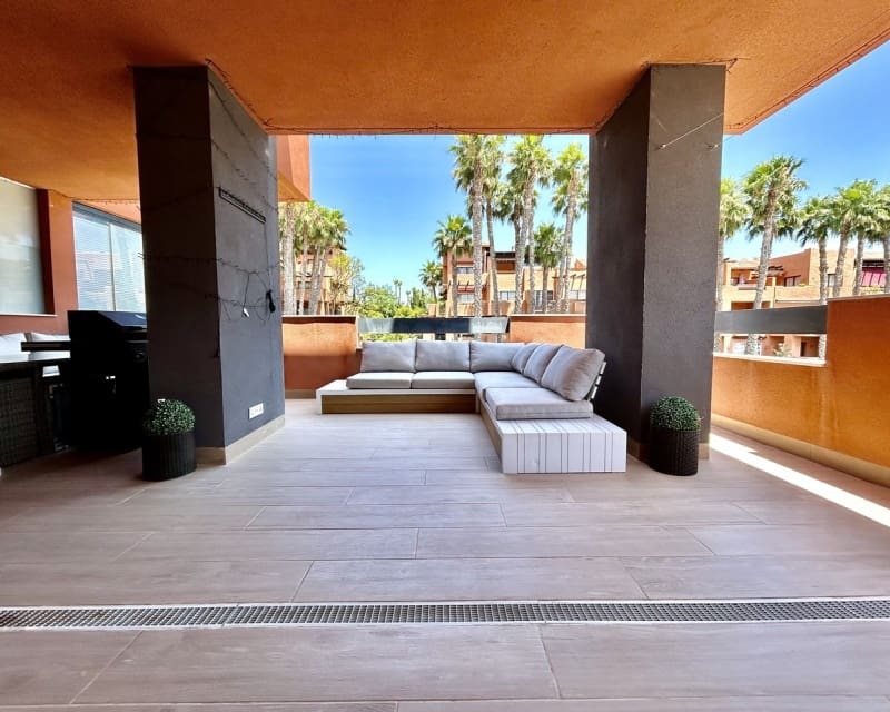 2 soveværelse Lejlighed til salg i Villamartin med swimmingpool garage - € 260.000 (Ref: 9950680)