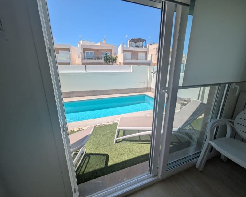 3 sypialnia Willa na sprzedaż w San Pedro del Pinatar z basenem garażem - 439 000 € (Ref: 9950682)