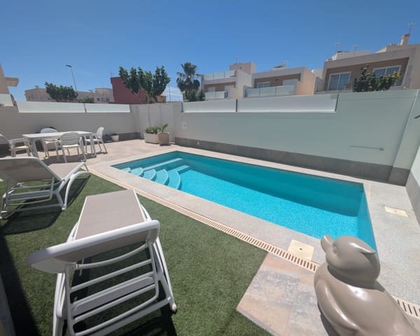 3 sypialnia Willa na sprzedaż w Los Peñascos - El Salero - Los Imbernones, San Pedro del Pinatar z basenem garażem - 439 000 € (Ref: 9950682)
