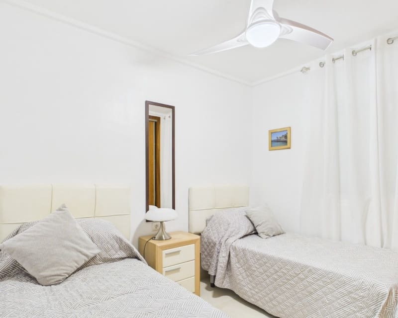 3 slaapkamer Appartement te koop in Los Narejos met zwembad - € 240.000 (Ref: 9950689)
