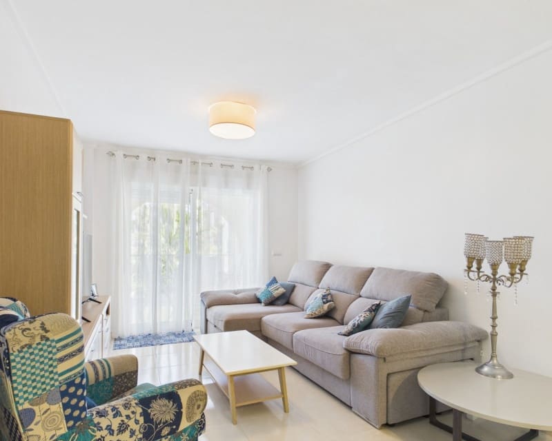3 slaapkamer Appartement te koop in Los Narejos met zwembad - € 240.000 (Ref: 9950689)
