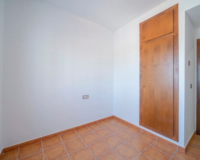 3 slaapkamer Huis te koop in Algorfa met zwembad garage - € 235.000 (Ref: 9950692)