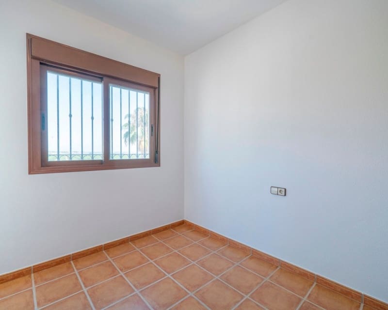 3 slaapkamer Huis te koop in Algorfa met zwembad garage - € 235.000 (Ref: 9950692)
