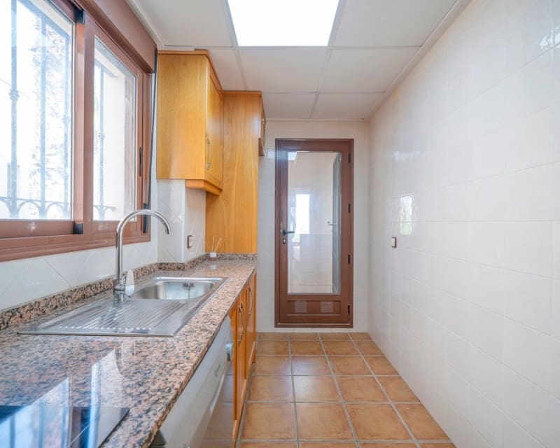 3 slaapkamer Huis te koop in Algorfa met zwembad garage - € 235.000 (Ref: 9950692)