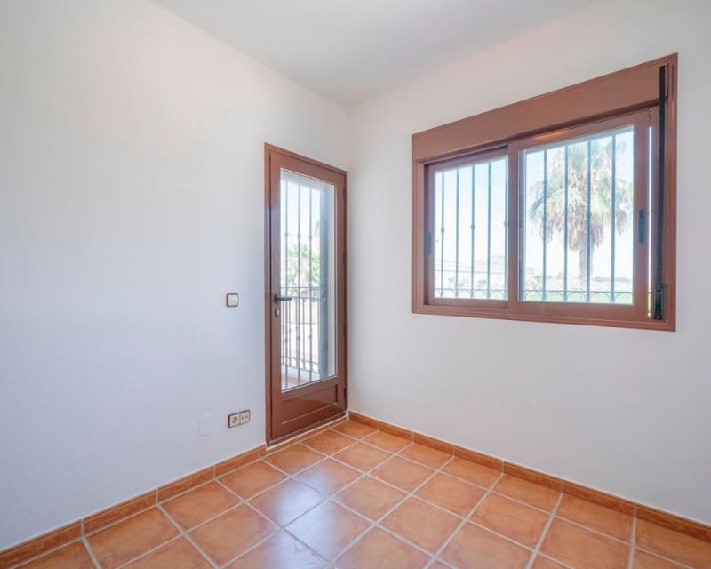 3 slaapkamer Huis te koop in Algorfa met zwembad garage - € 235.000 (Ref: 9950692)